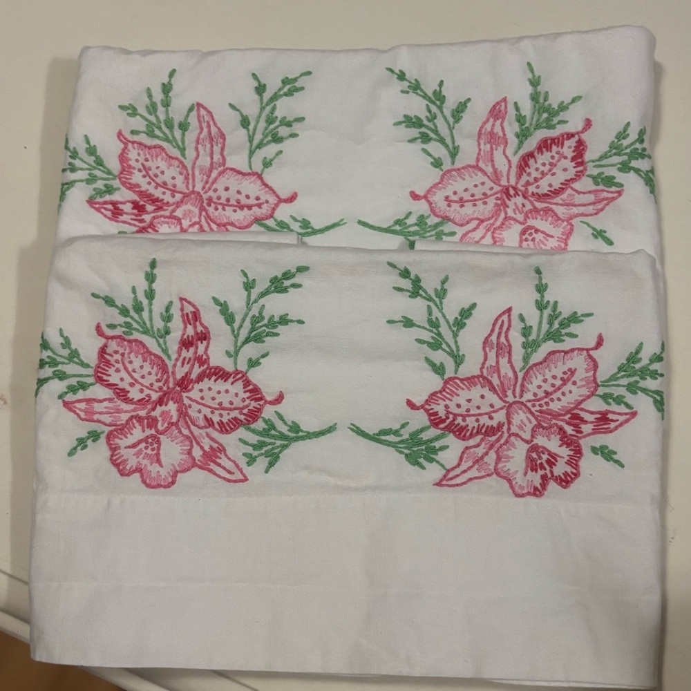 Hand Embroidered Floral Pillow Case • Set of 2 Pillow Cases